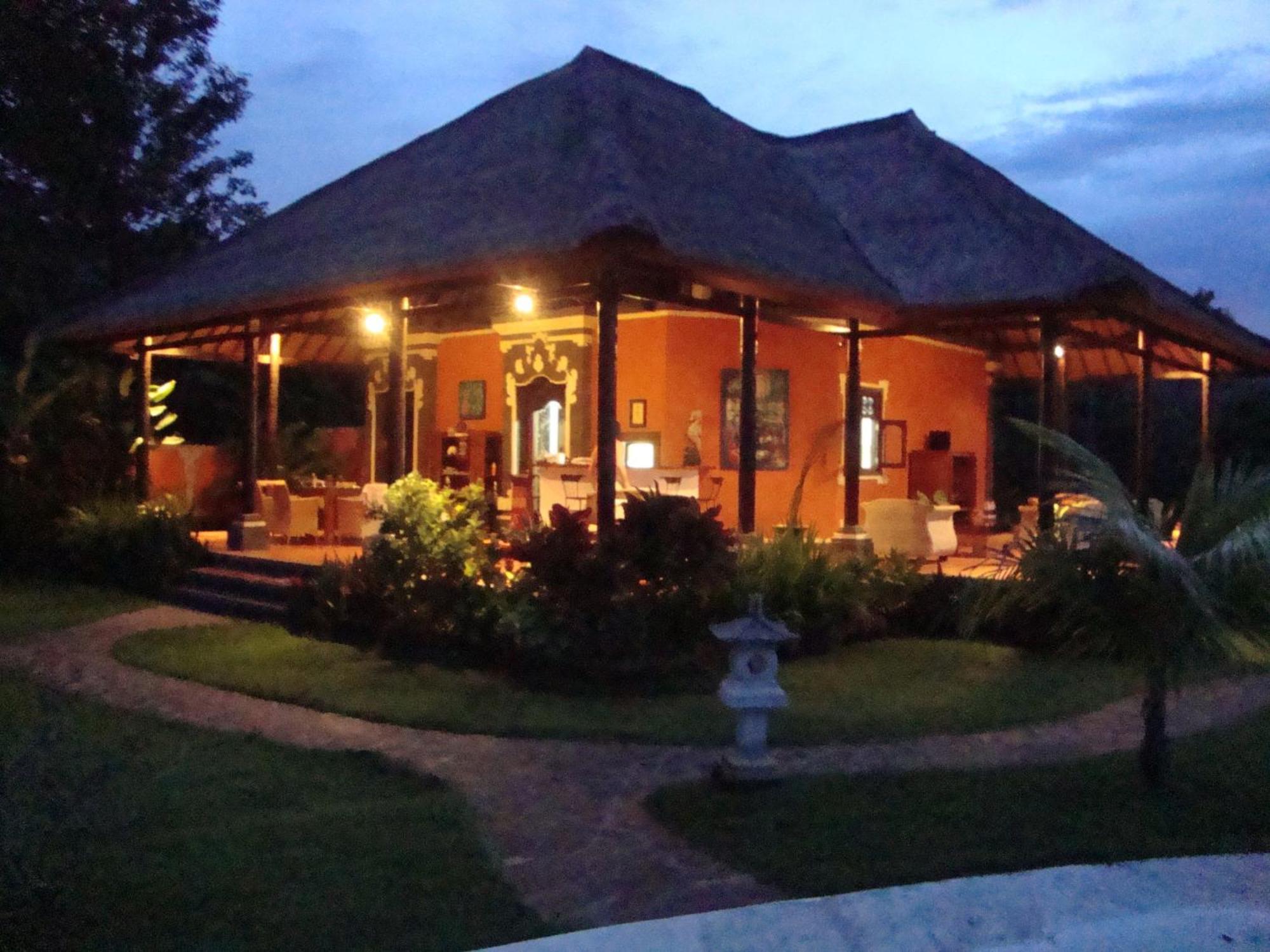 Villa Bali Pondok Jepang Lovina Zewnętrze zdjęcie